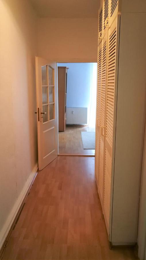Apartment Am Suedpark Merseburg Exteriör bild